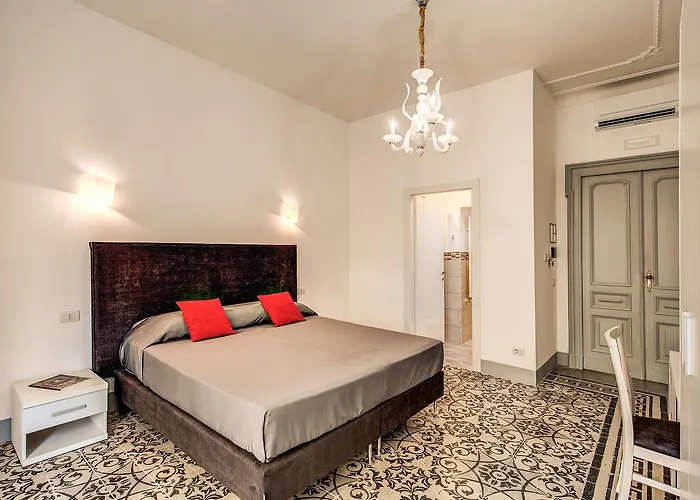 招待所 Feronia 4*