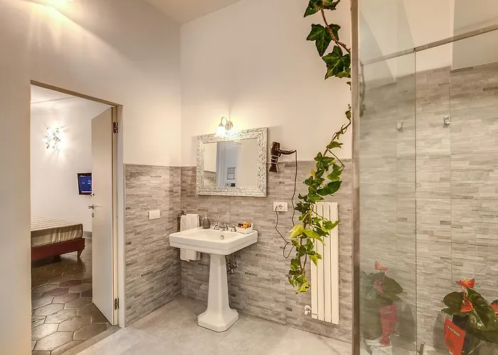 招待所 Feronia 4*